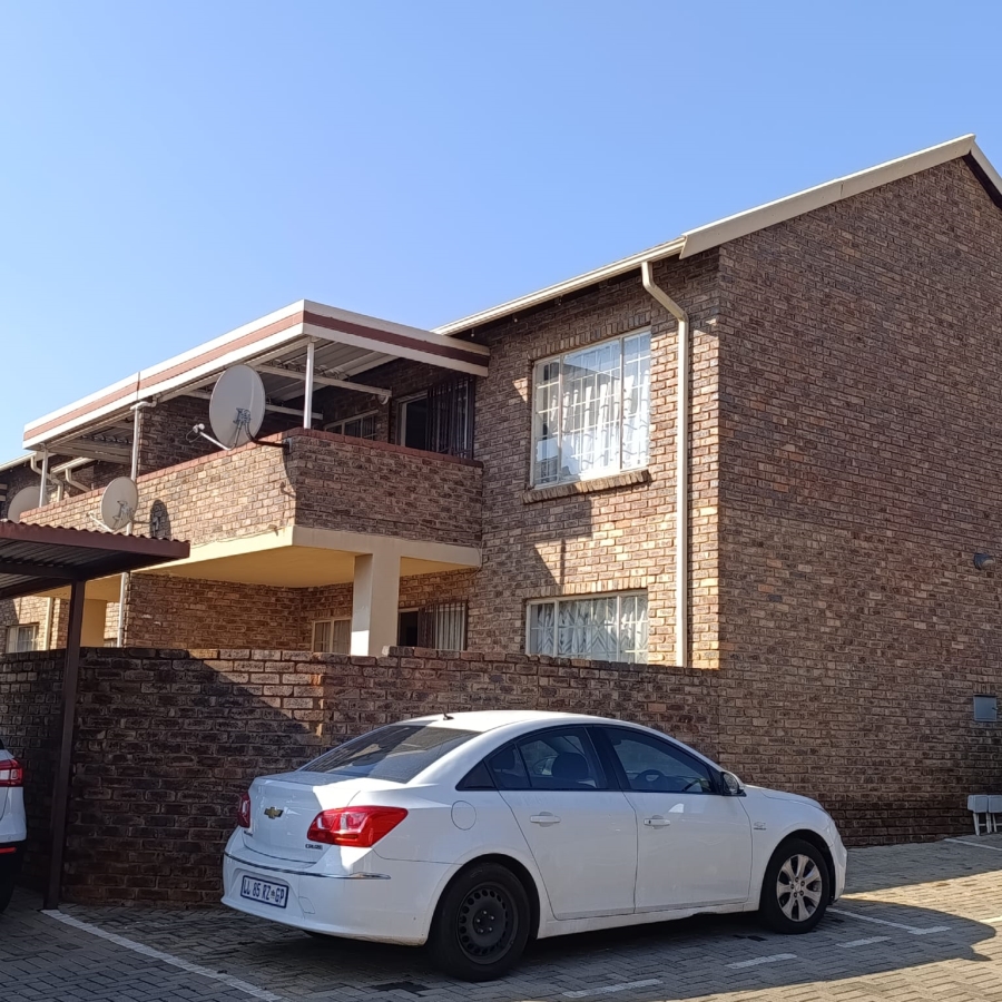 2 Bedroom Property for Sale in Proclamation Hill Gauteng