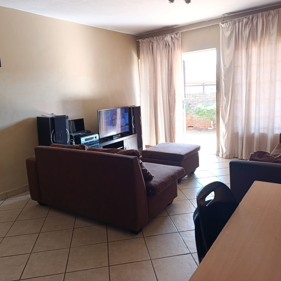 2 Bedroom Property for Sale in Proclamation Hill Gauteng
