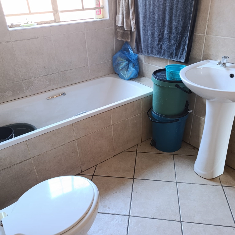 2 Bedroom Property for Sale in Proclamation Hill Gauteng