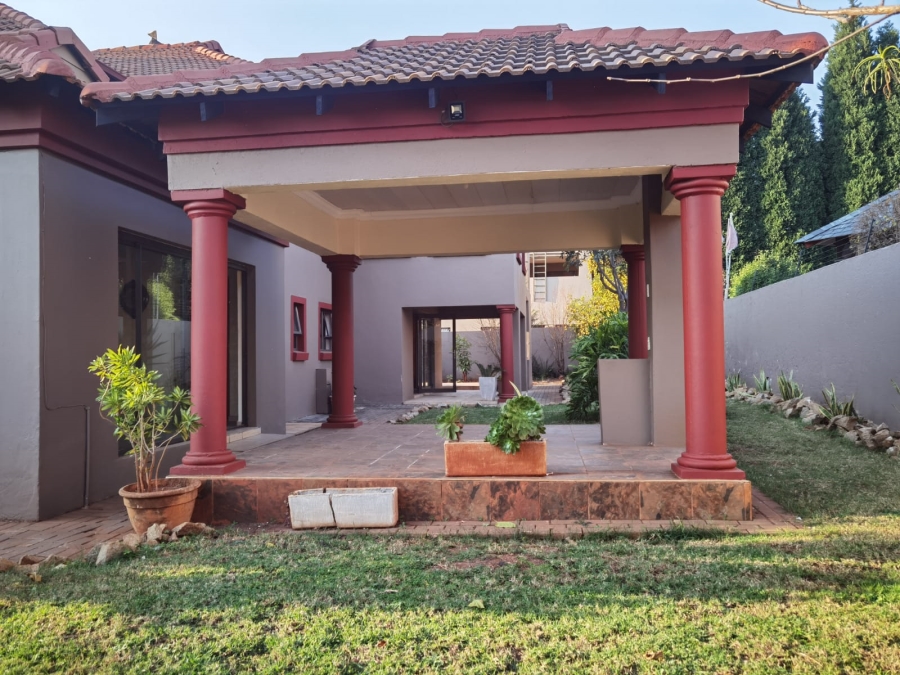 3 Bedroom Property for Sale in Zambezi Country Estate Gauteng