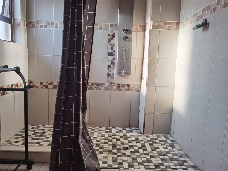 3 Bedroom Property for Sale in Zambezi Country Estate Gauteng