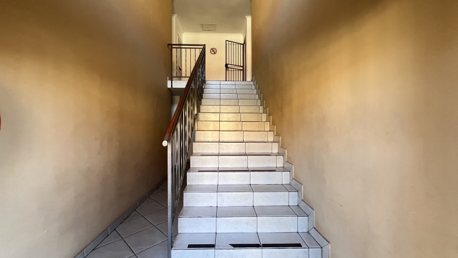 2 Bedroom Property for Sale in Randpoort Gauteng