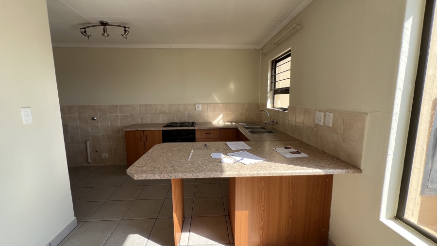 2 Bedroom Property for Sale in Randpoort Gauteng