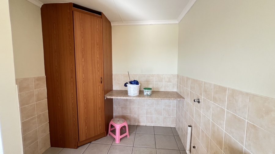 2 Bedroom Property for Sale in Randpoort Gauteng