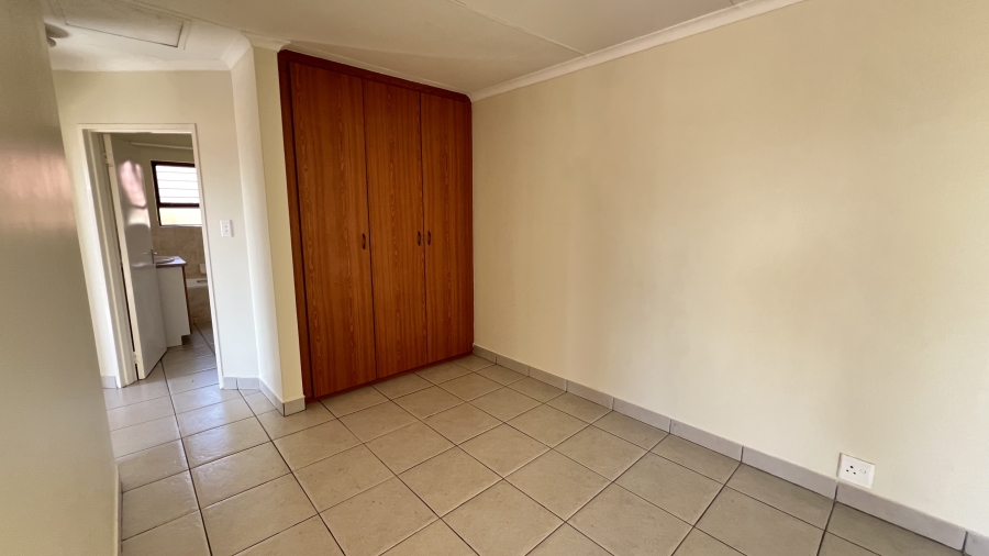 2 Bedroom Property for Sale in Randpoort Gauteng