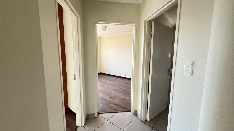 2 Bedroom Property for Sale in Randpoort Gauteng