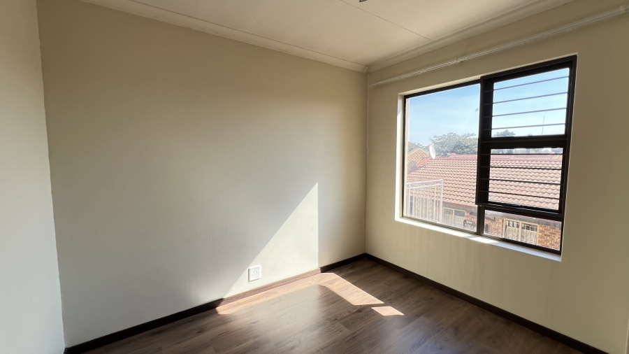 2 Bedroom Property for Sale in Randpoort Gauteng