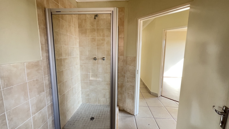 2 Bedroom Property for Sale in Randpoort Gauteng