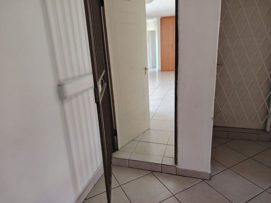 2 Bedroom Property for Sale in Randpoort Gauteng