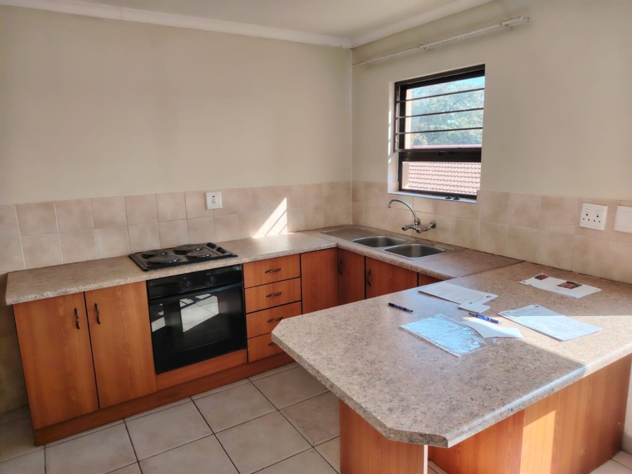 2 Bedroom Property for Sale in Randpoort Gauteng