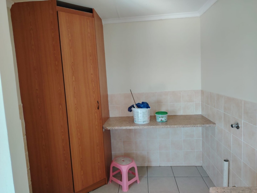 2 Bedroom Property for Sale in Randpoort Gauteng