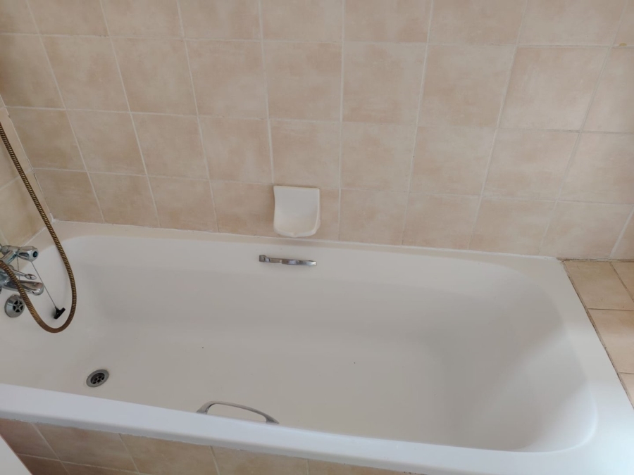 2 Bedroom Property for Sale in Randpoort Gauteng