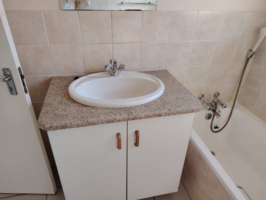 2 Bedroom Property for Sale in Randpoort Gauteng
