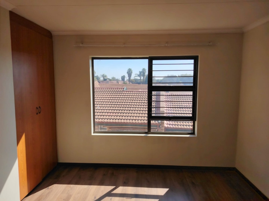 2 Bedroom Property for Sale in Randpoort Gauteng