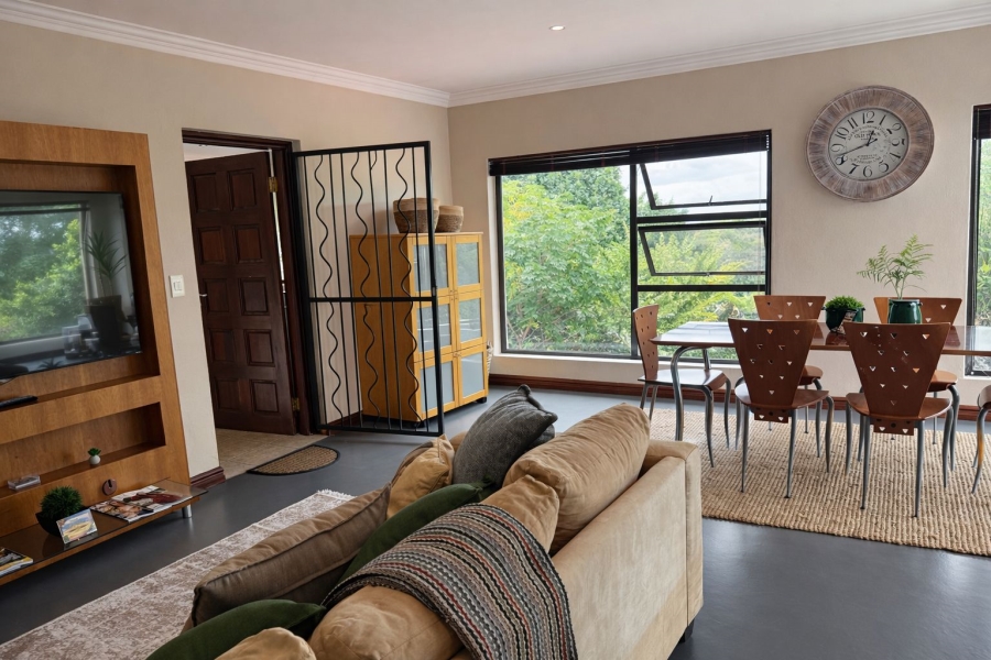 To Let 1 Bedroom Property for Rent in Linden Gauteng