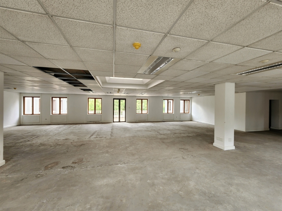 To Let Commercial Property for Rent in Strathavon Gauteng