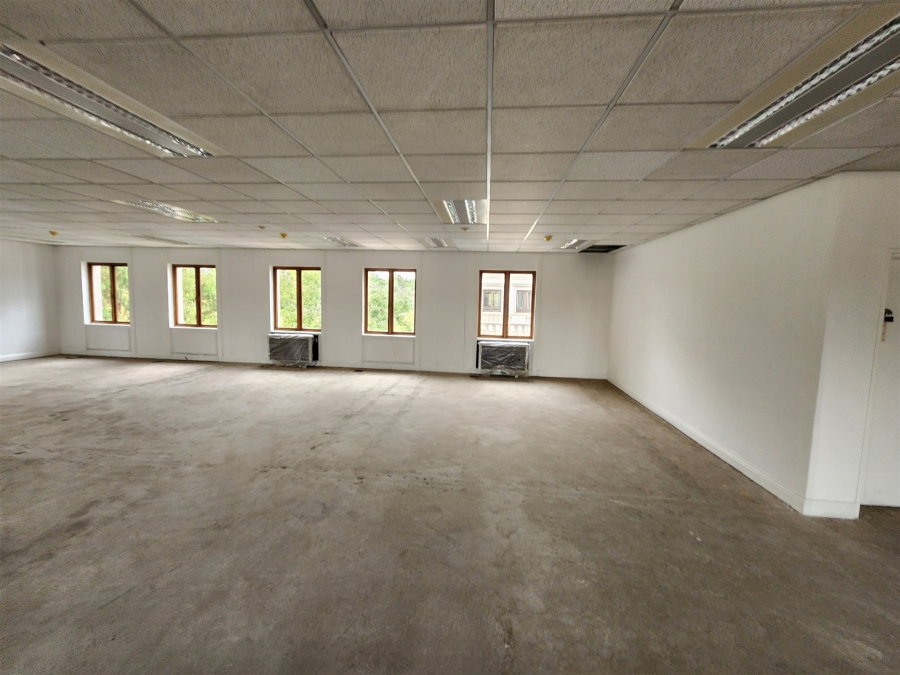 To Let Commercial Property for Rent in Strathavon Gauteng