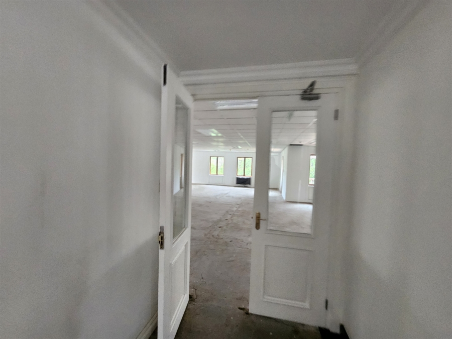 To Let Commercial Property for Rent in Strathavon Gauteng