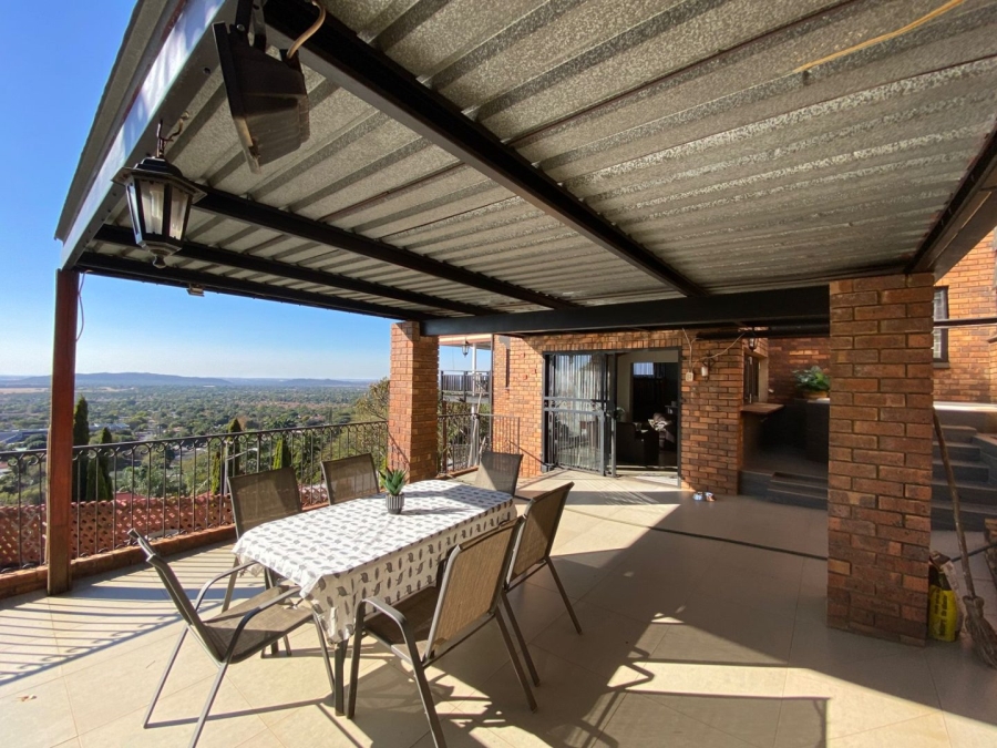 3 Bedroom Property for Sale in Sinoville Gauteng