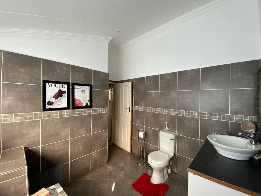3 Bedroom Property for Sale in Sinoville Gauteng