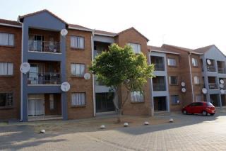 2 Bedroom Property for Sale in Vorna Valley Gauteng
