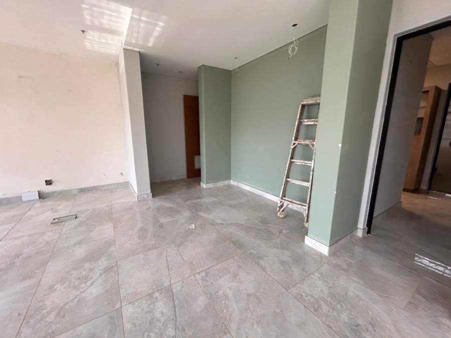 To Let Commercial Property for Rent in Louwlardia Gauteng