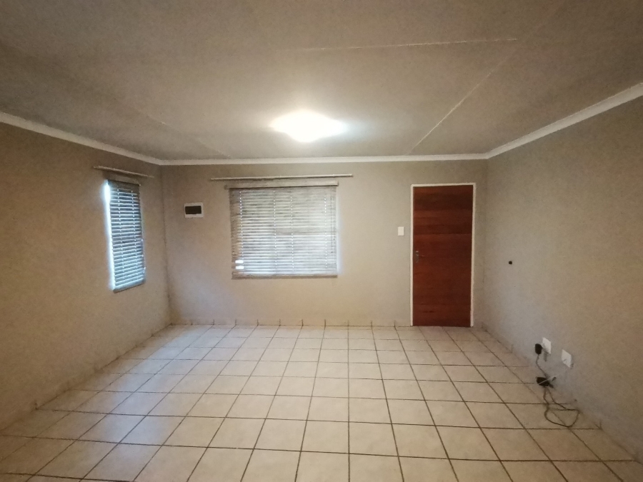 To Let 3 Bedroom Property for Rent in Leopard
