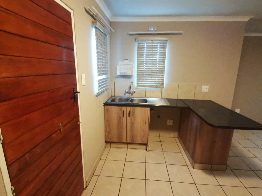 To Let 3 Bedroom Property for Rent in Leopard
