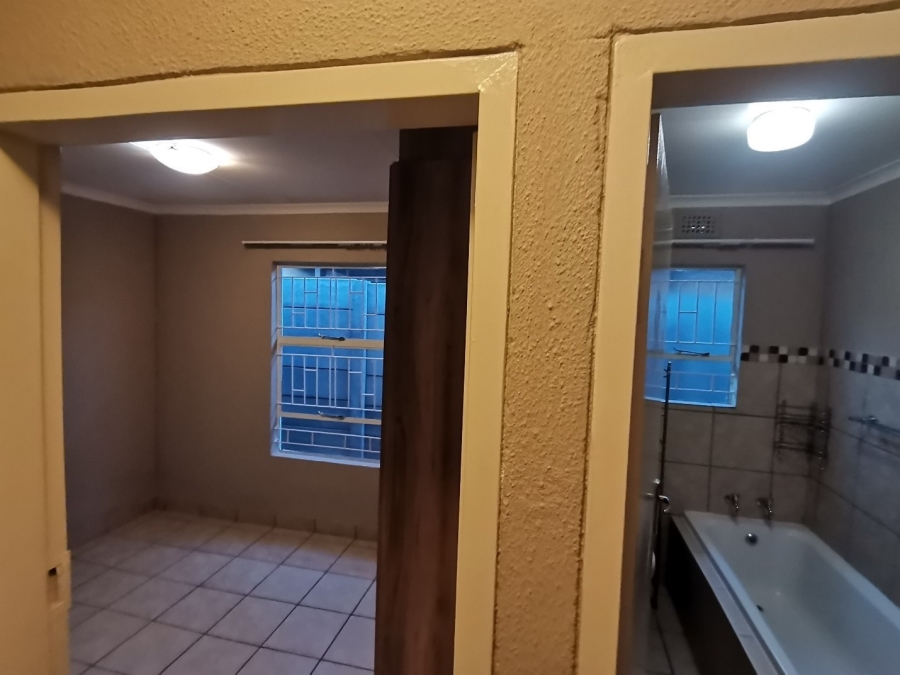 To Let 3 Bedroom Property for Rent in Leopard
