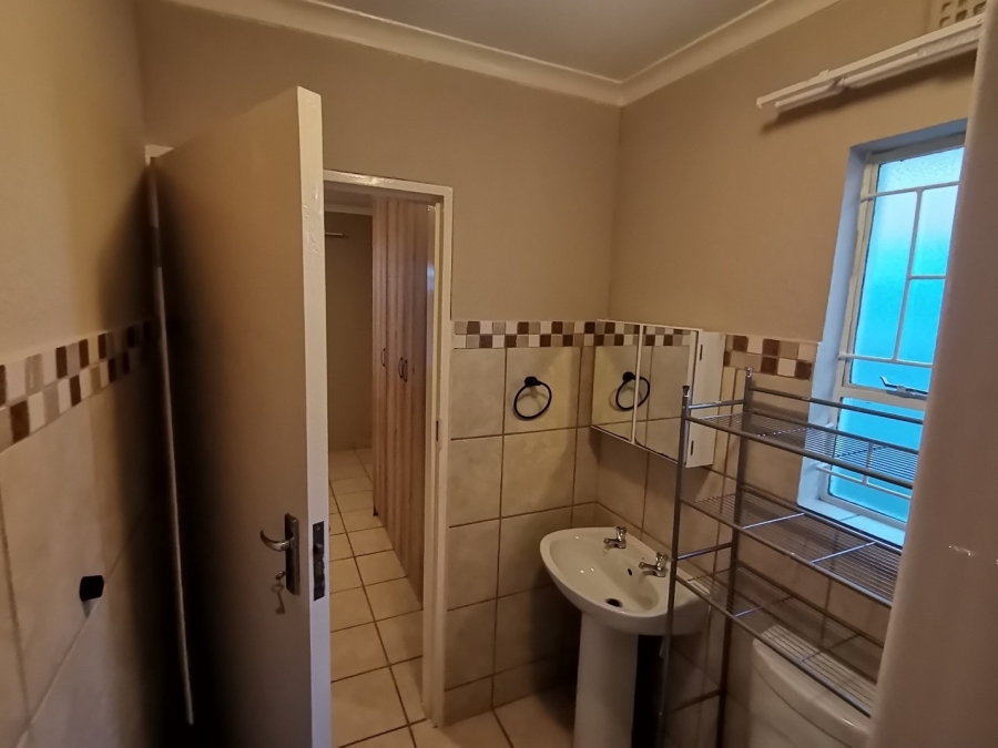 To Let 3 Bedroom Property for Rent in Leopard