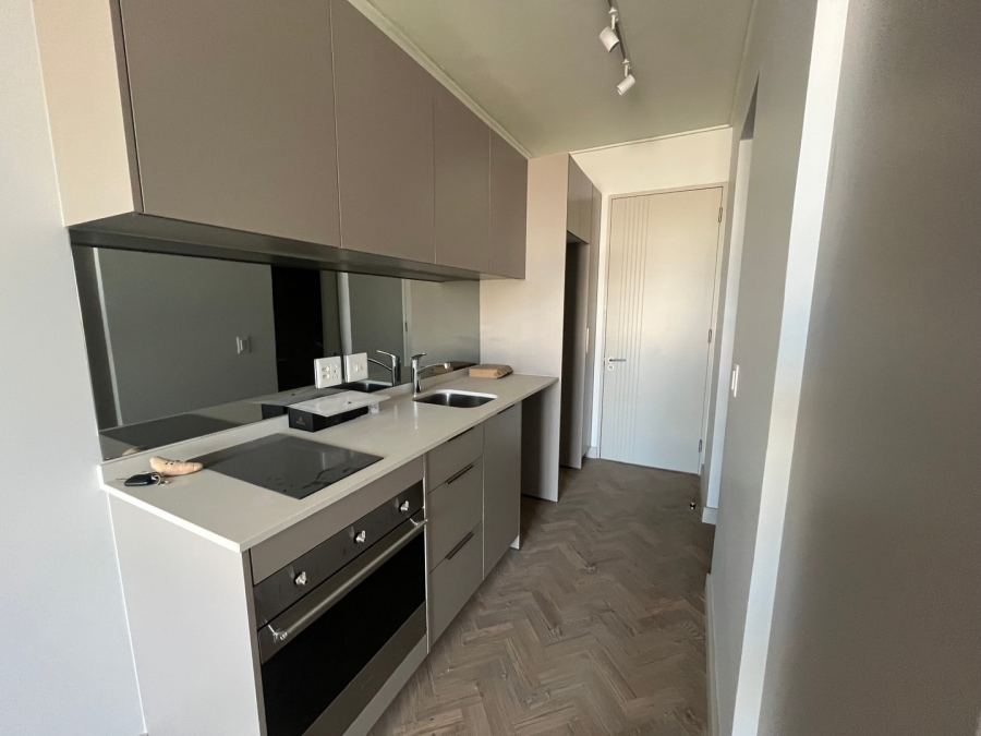 1 Bedroom Property for Sale in Rosebank Gauteng