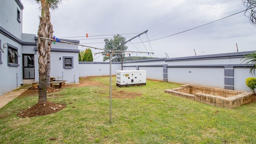 4 Bedroom Property for Sale in Liefde en Vrede Gauteng