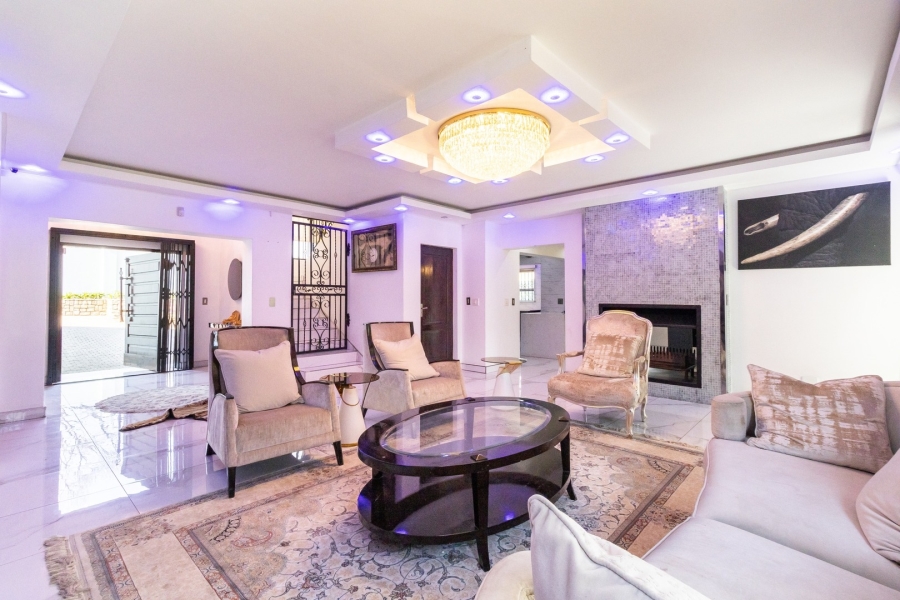 To Let 4 Bedroom Property for Rent in Bryanston Gauteng