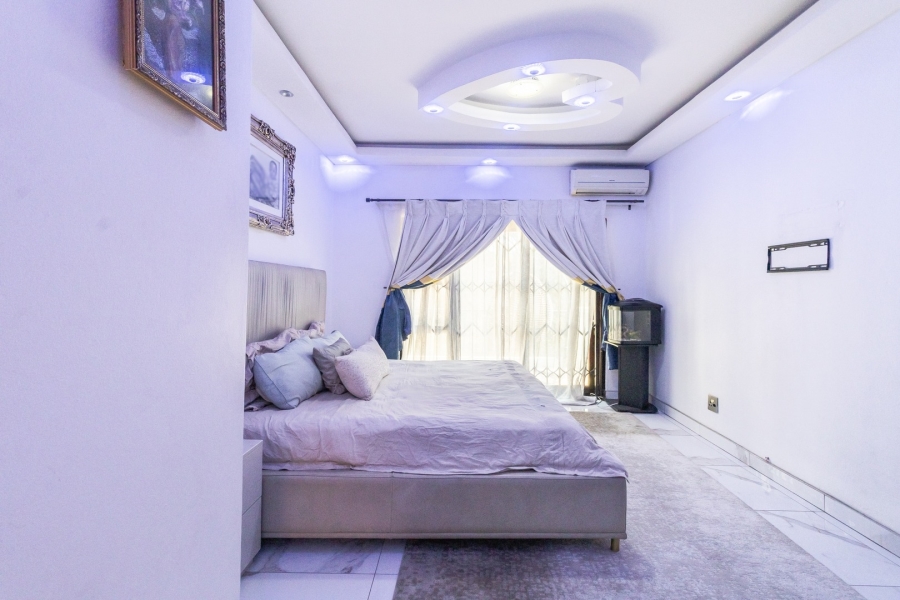 To Let 4 Bedroom Property for Rent in Bryanston Gauteng