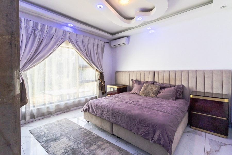 To Let 4 Bedroom Property for Rent in Bryanston Gauteng