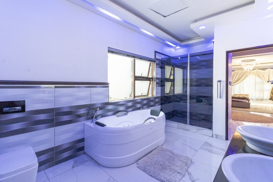 To Let 4 Bedroom Property for Rent in Bryanston Gauteng