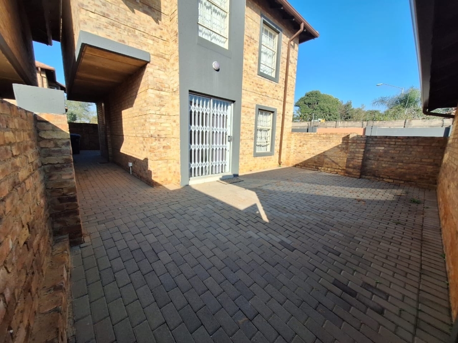 3 Bedroom Property for Sale in Montana Gauteng