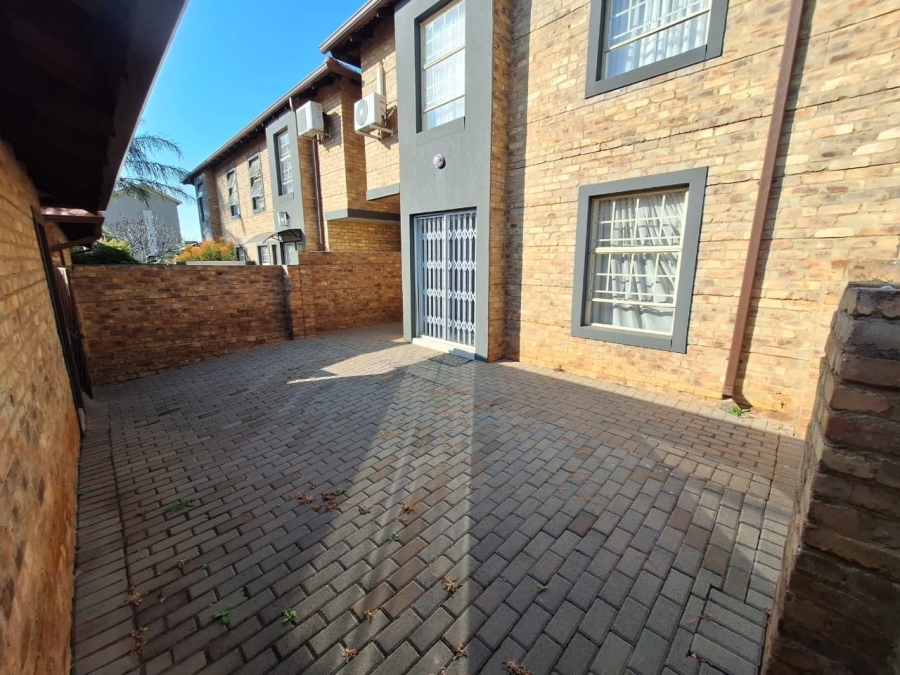 3 Bedroom Property for Sale in Montana Gauteng