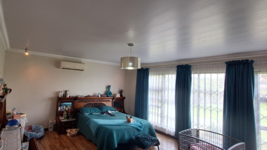 4 Bedroom Property for Sale in Marlbank Gauteng