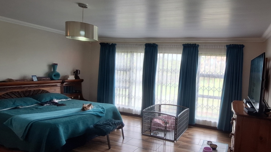 4 Bedroom Property for Sale in Marlbank Gauteng