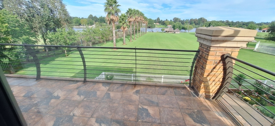 4 Bedroom Property for Sale in Marlbank Gauteng