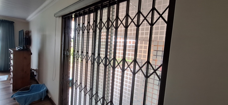 4 Bedroom Property for Sale in Marlbank Gauteng