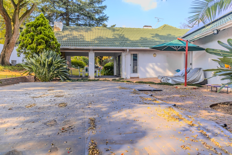 To Let 3 Bedroom Property for Rent in Parkmore Gauteng