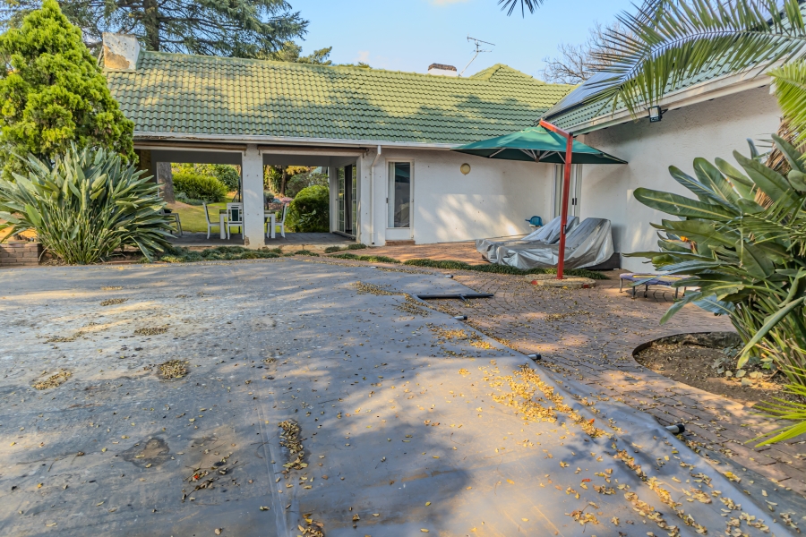 To Let 3 Bedroom Property for Rent in Parkmore Gauteng