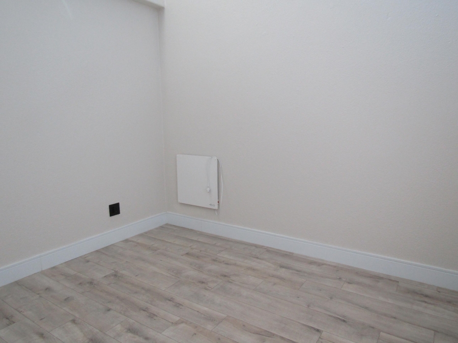 To Let 3 Bedroom Property for Rent in Mondeor Gauteng
