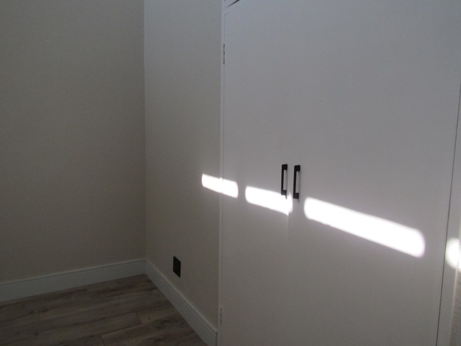 To Let 3 Bedroom Property for Rent in Mondeor Gauteng