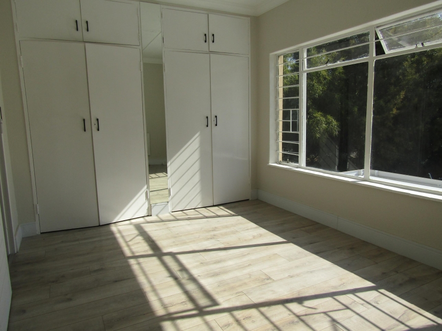 To Let 3 Bedroom Property for Rent in Mondeor Gauteng