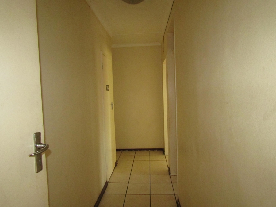 2 Bedroom Property for Sale in Windsor East Gauteng