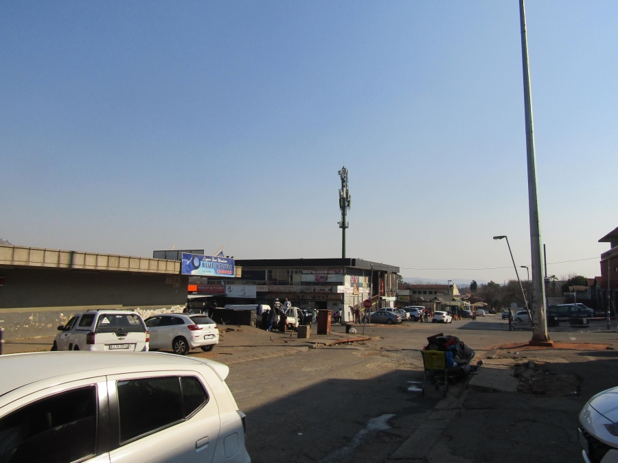 2 Bedroom Property for Sale in Windsor East Gauteng