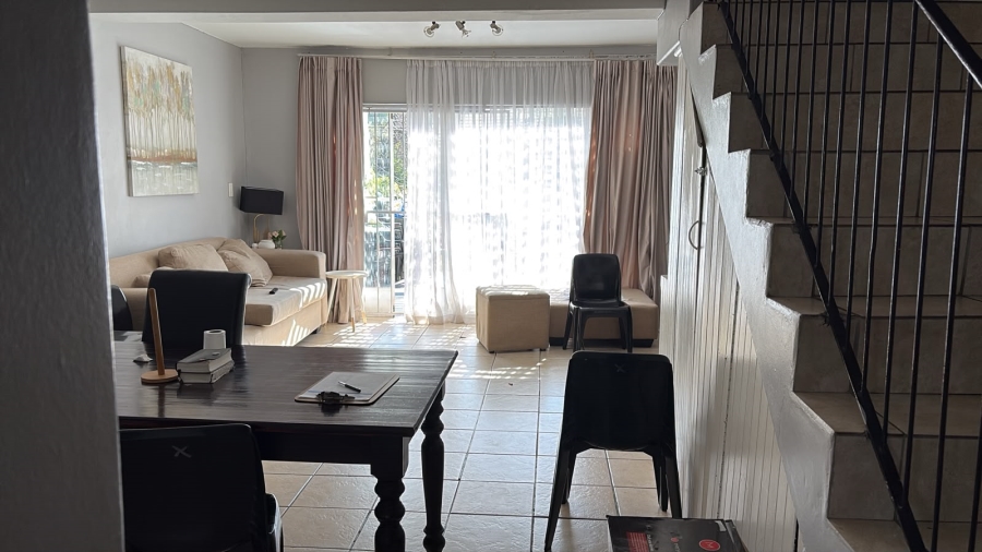 2 Bedroom Property for Sale in Windsor Gauteng